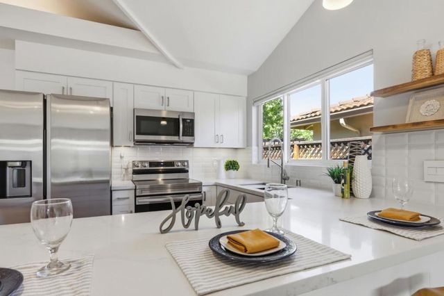 1690 Andalusia Way, San Jose, CA 95125