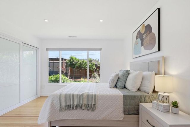 1690 Andalusia Way, San Jose, CA 95125