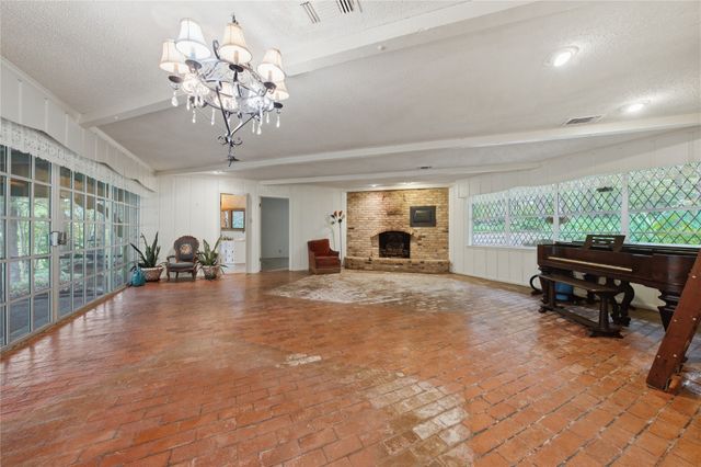 11222 County Road 1201, Malakoff, TX 75148