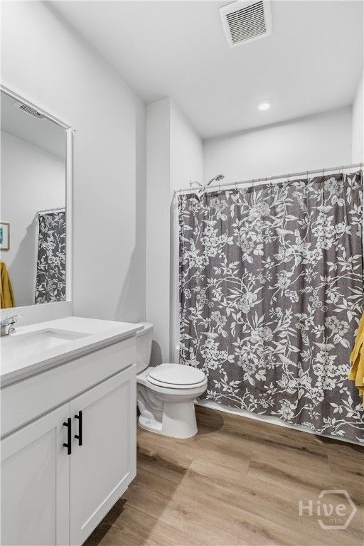 Image 19 of property listing at 134 Crosstown Avenue, Richmond Hill, GA 31324