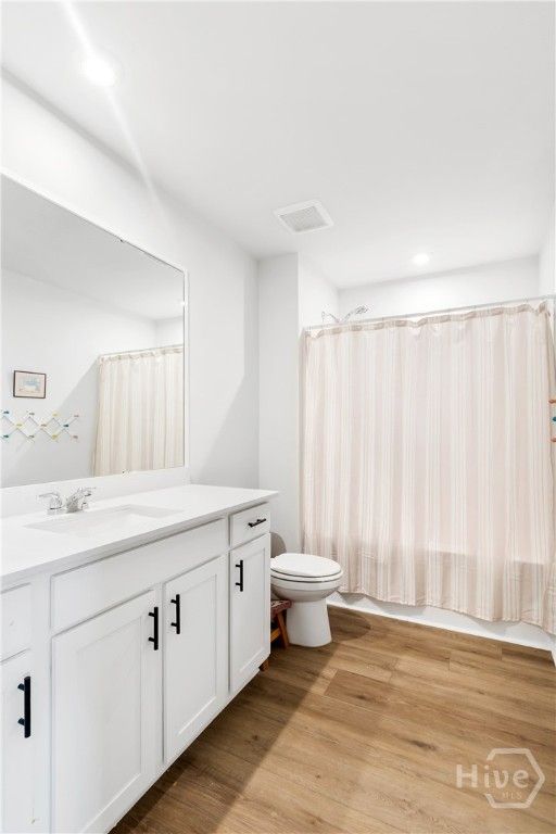 Image 22 of property listing at 134 Crosstown Avenue, Richmond Hill, GA 31324