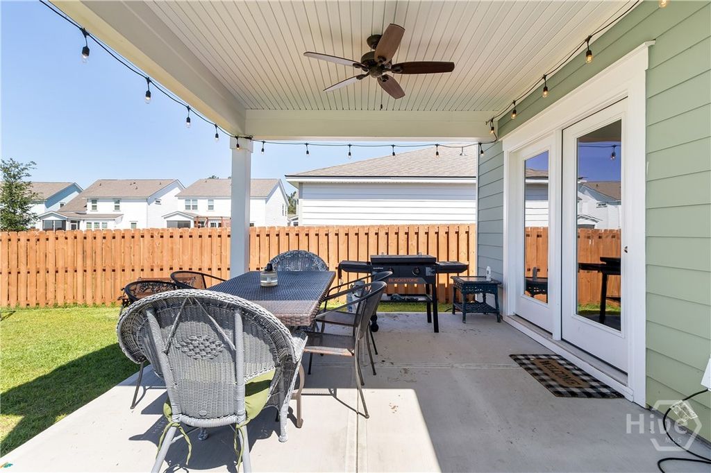 Image 29 of property listing at 134 Crosstown Avenue, Richmond Hill, GA 31324