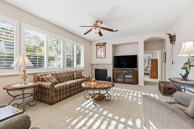 2567 Parkcrest Way, Roseville, CA 95747