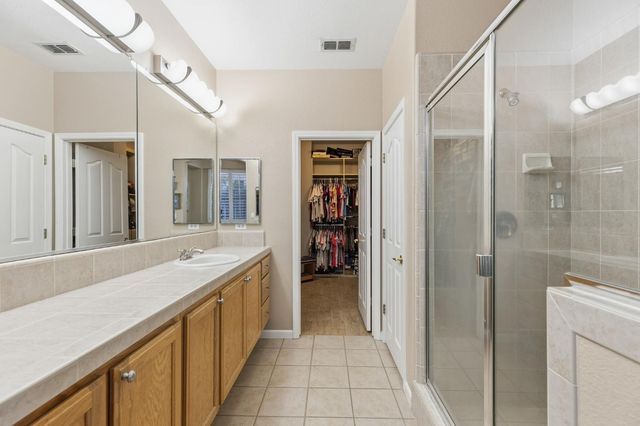 2567 Parkcrest Way, Roseville, CA 95747