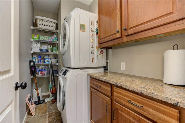 650 River Falls Court, Roswell, GA 30076