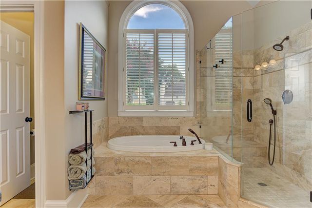 650 River Falls Court, Roswell, GA 30076