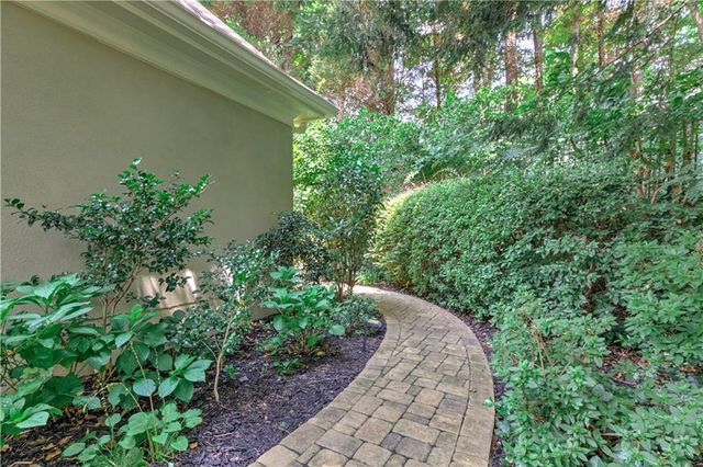 650 River Falls Court, Roswell, GA 30076