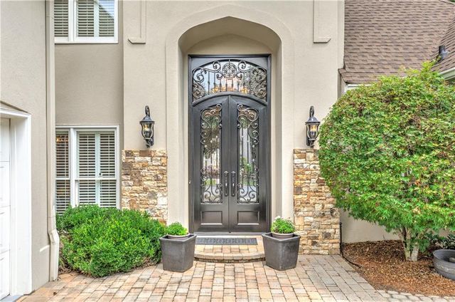 650 River Falls Court, Roswell, GA 30076