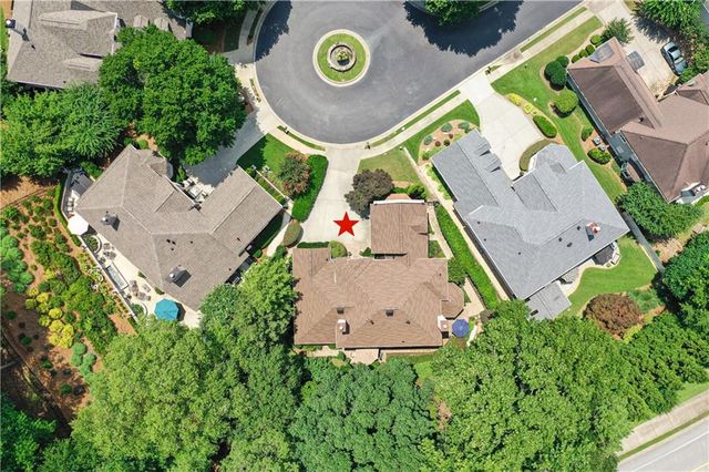650 River Falls Court, Roswell, GA 30076