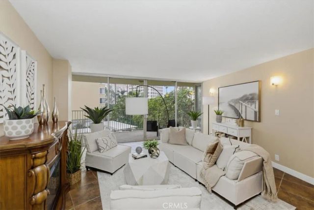 700 E Ocean 601, Long Beach, CA 90802