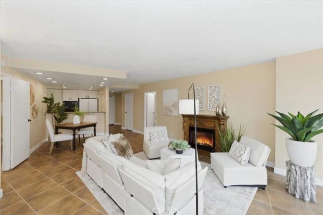 700 E Ocean 601, Long Beach, CA 90802