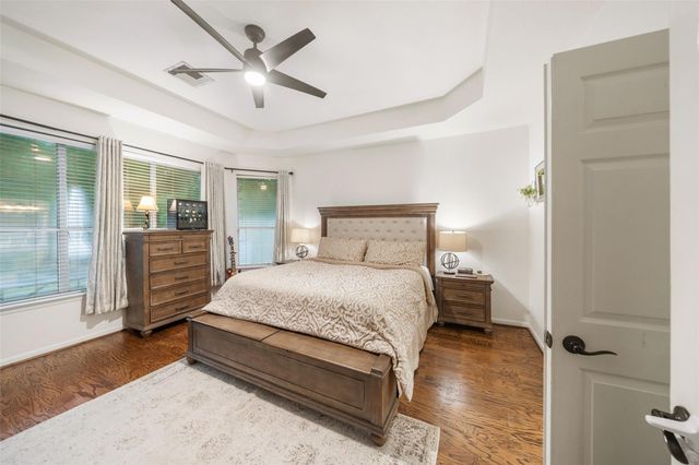 30 S Creekmist Place, The Woodlands, TX 77385