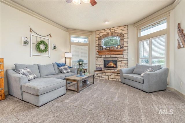 4125 S Nickel Creek Pl, Meridian, ID 83642