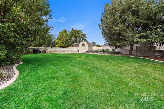 4125 S Nickel Creek Pl, Meridian, ID 83642