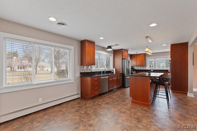 117 Park Street, Tecumseh, MI 49286