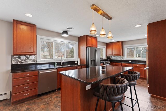 117 Park Street, Tecumseh, MI 49286