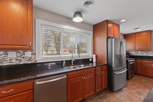 117 Park Street, Tecumseh, MI 49286