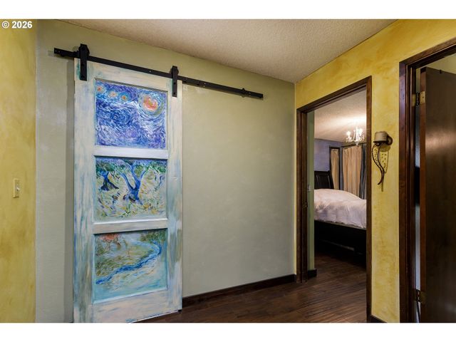370 Sw 4TH St, Gresham, OR 97080