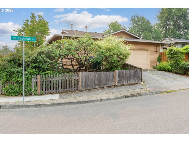 370 Sw 4TH St, Gresham, OR 97080