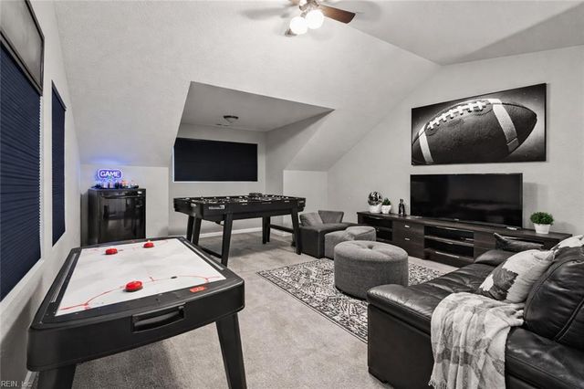 827 W 43rd ST, Norfolk, VA 23508