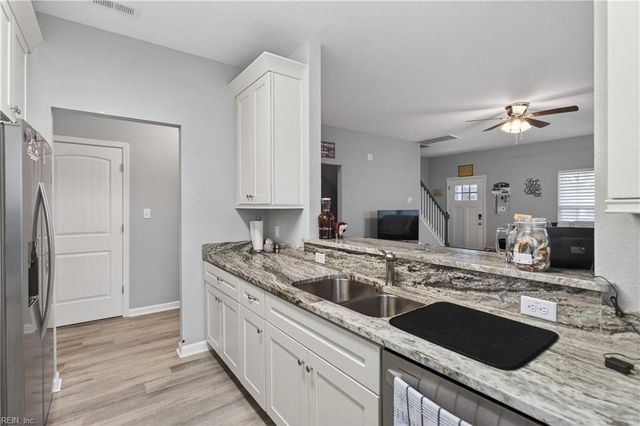 827 W 43rd ST, Norfolk, VA 23508