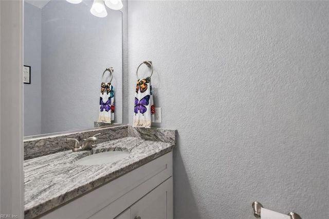 827 W 43rd ST, Norfolk, VA 23508