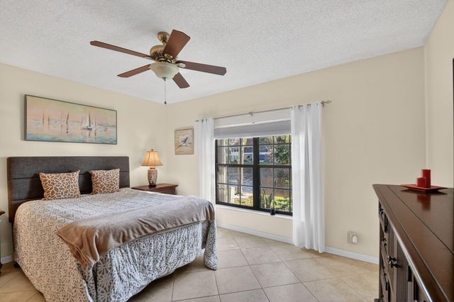 3249 Jog Park Drive 3513, Greenacres, FL 33467