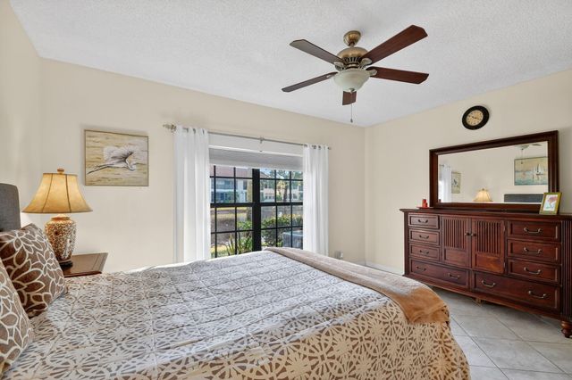 3249 Jog Park Drive 3513, Greenacres, FL 33467