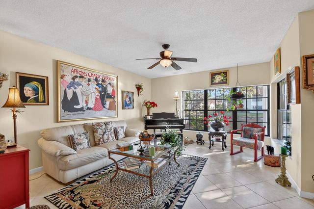 3249 Jog Park Drive 3513, Greenacres, FL 33467