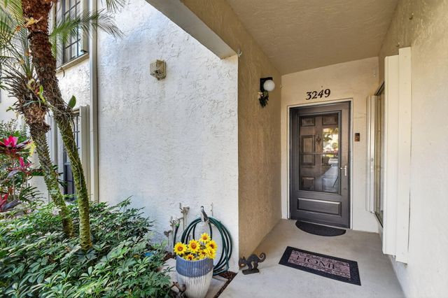 3249 Jog Park Drive 3513, Greenacres, FL 33467