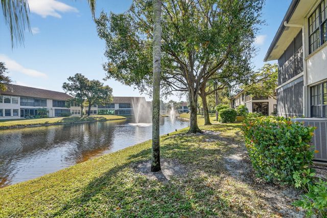 3249 Jog Park Drive 3513, Greenacres, FL 33467