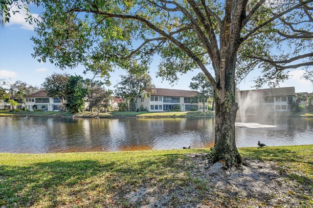 3249 Jog Park Drive 3513, Greenacres, FL 33467