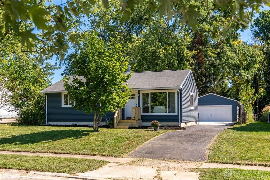 1596 Edendale Road, Dayton, OH 45432