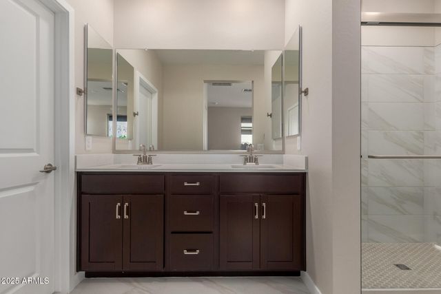 5624 N 205TH Lane, Buckeye, AZ 85396