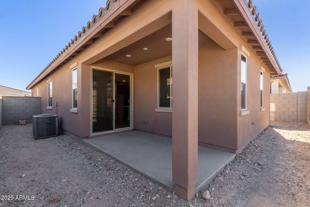 5624 N 205TH Lane, Buckeye, AZ 85396