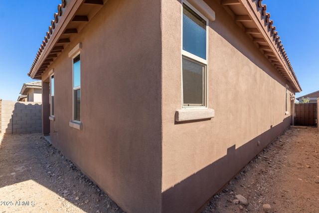 5624 N 205TH Lane, Buckeye, AZ 85396