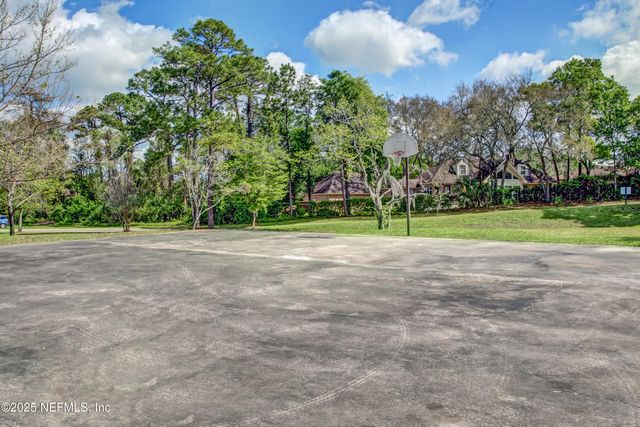 8703 COMO LAKE Drive, 8703, Jacksonville, FL 32256