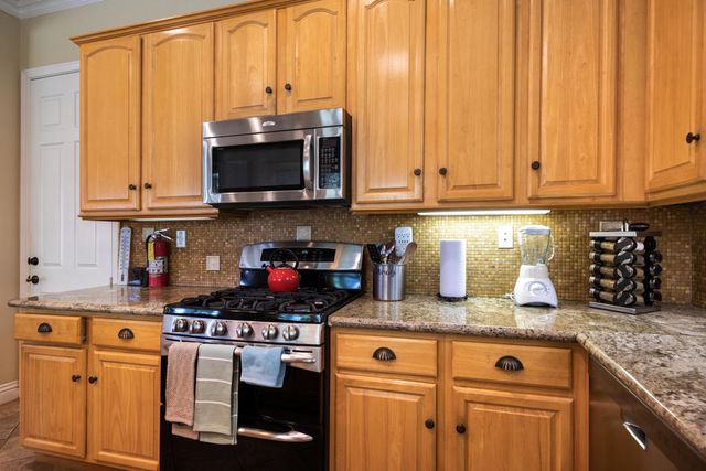 49475 Redford Way, Indio, CA 92201