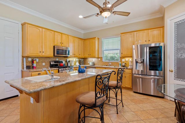 49475 Redford Way, Indio, CA 92201