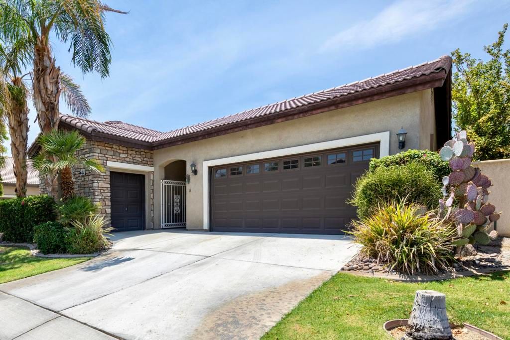 49475 Redford Way, Indio, CA 92201