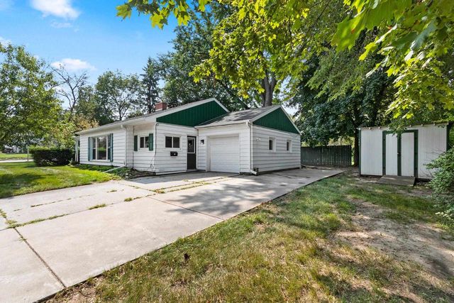 101 W WHITNEY STREET, Green Bay, WI 54301
