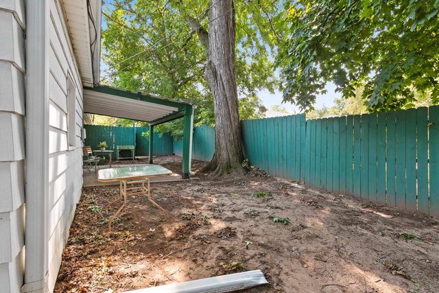 101 W WHITNEY STREET, Green Bay, WI 54301