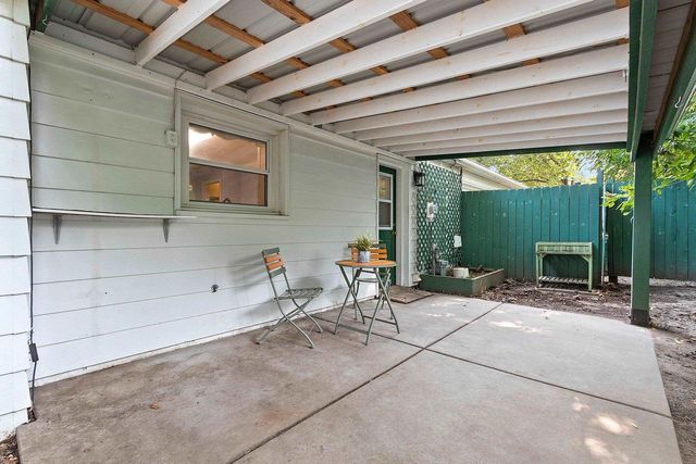 101 W WHITNEY STREET, Green Bay, WI 54301