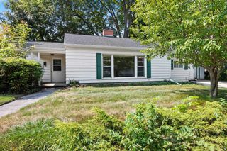 101 W WHITNEY STREET, Green Bay, WI 54301