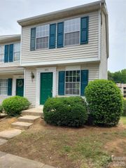 675 Lex Drive, Charlotte, NC 28262