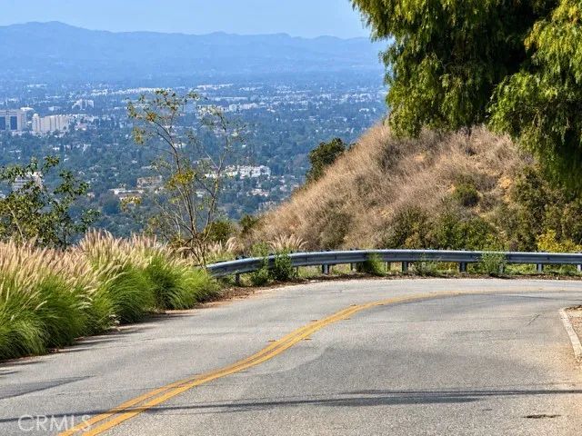 12937 Mulholland, Sherman Oaks, CA 91423