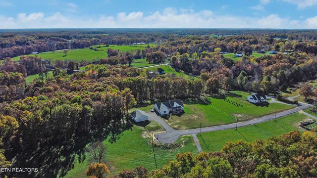 422 Peach Lane, Jamestown, TN 38556