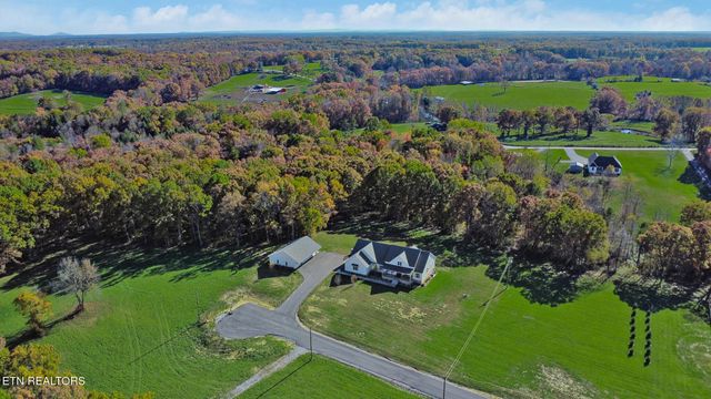 422 Peach Lane, Jamestown, TN 38556