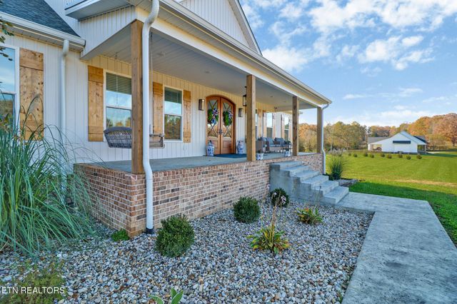 422 Peach Lane, Jamestown, TN 38556