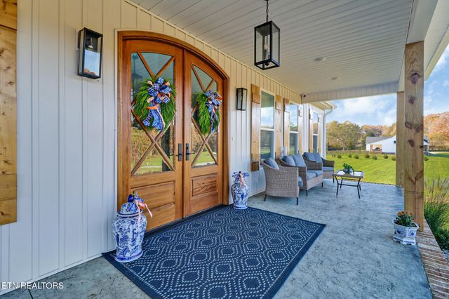 422 Peach Lane, Jamestown, TN 38556